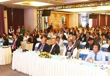 Ngành mía đường: nghiên cứu phải gắn với sản xuất và thương mại