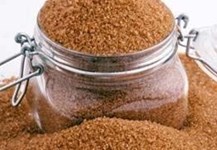 Lựa chọn hàng tiêu dùng thông minh dịp tết